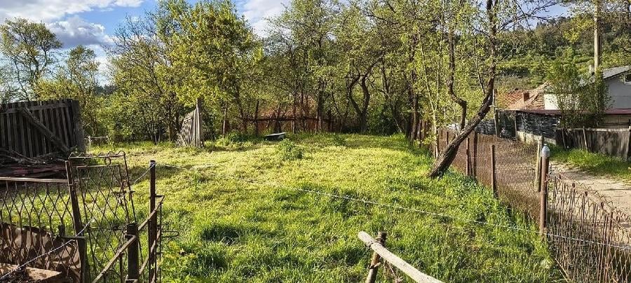 Casă cu Teren 2100 Mp în Așchileu