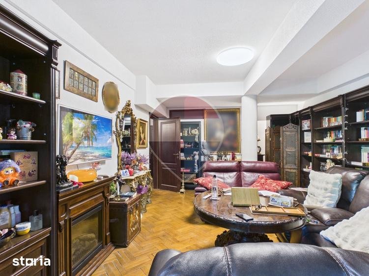 Apartament cu 5 camere în Primăverii