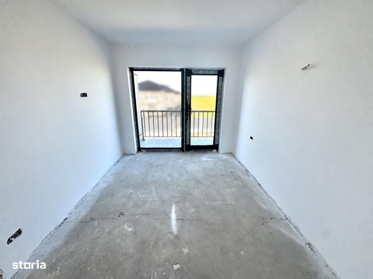 Casă cu 4 camere în Valea Lupului