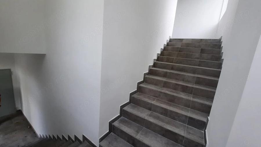 Spațiu comercial, de 200 mp, în Vest