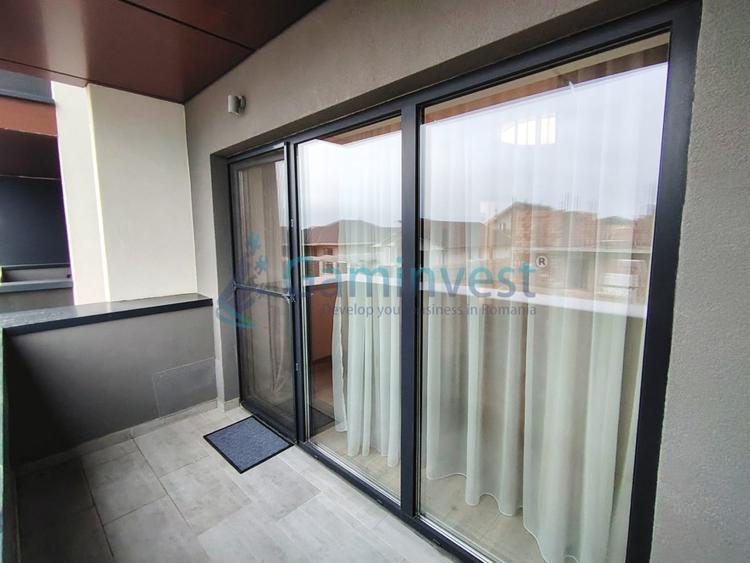 Apartament cu 3 camere decomandat, mobilat în Sud