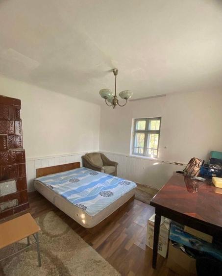 Casă individuală cu 3 camere cu Teren 2380 Mp în Zărnești