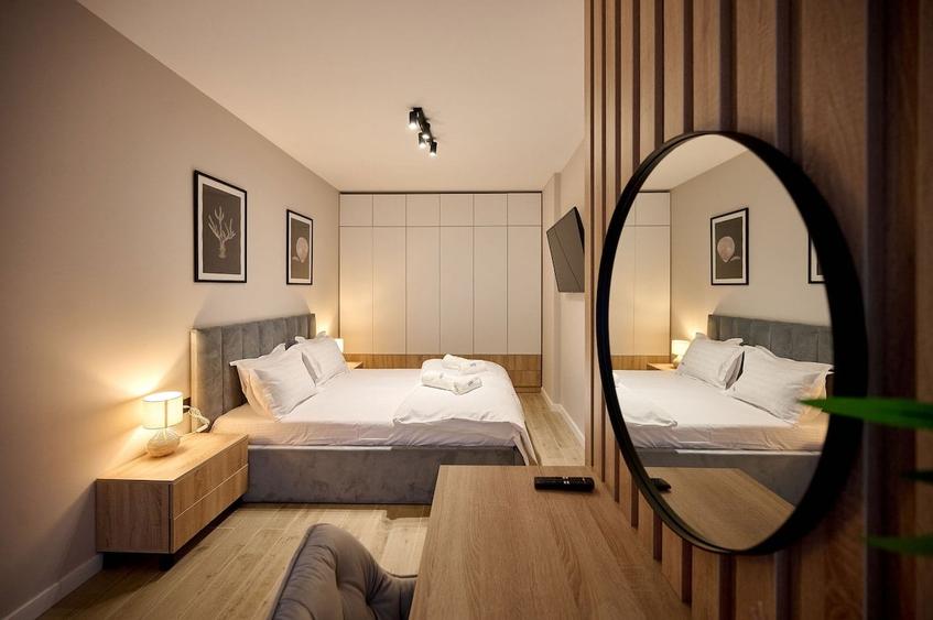 Apartament cu 3 camere decomandat în Mamaia-Sat