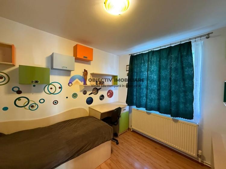 Apartament cu 2 camere decomandat, mobilat în Central