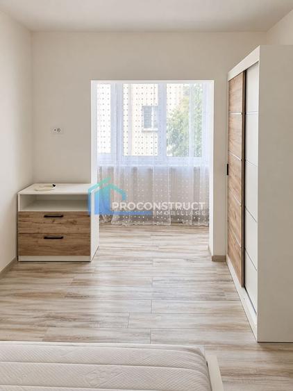 Apartament cu 2 camere semidecomandat, mobilat în Soarelui