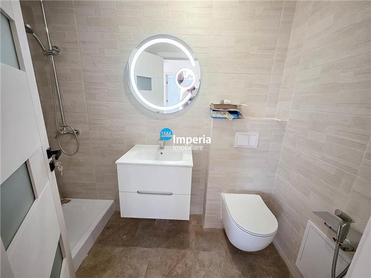 Apartament cu 3 camere decomandat în Copou