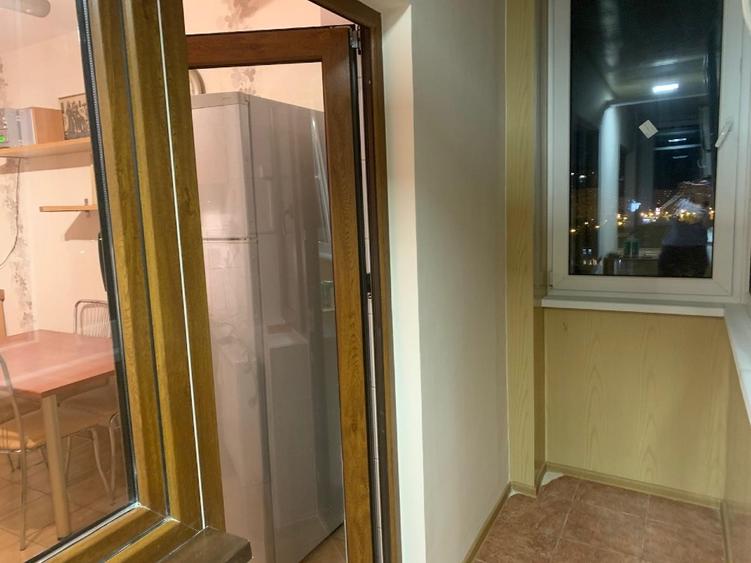 Apartament cu 2 camere semidecomandat în Dristor