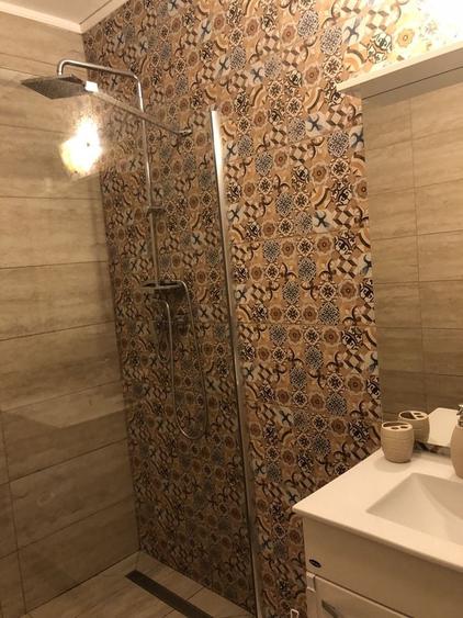 Apartament cu 2 camere decomandat în Spitalul Județean