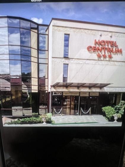 Spațiu comercial, de 1,400 mp, în Central