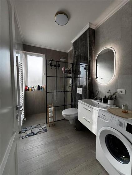 Apartament cu 2 camere semidecomandat, mobilat în Giroc