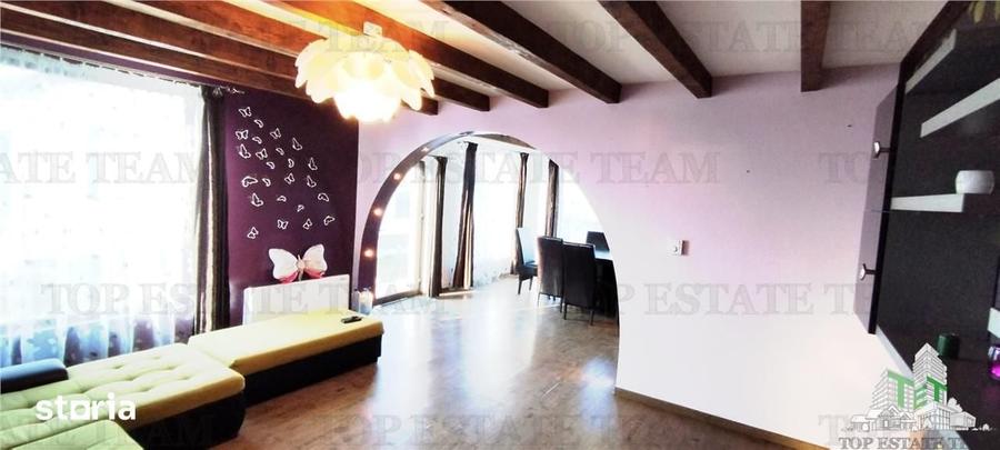 Casă cu 5 camere cu Teren 550 Mp în Odăi