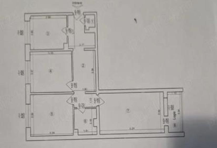 Apartament cu 3 camere decomandat în Gară