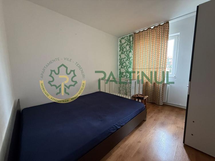 Apartament cu 2 camere semidecomandat în Vasile Aaron