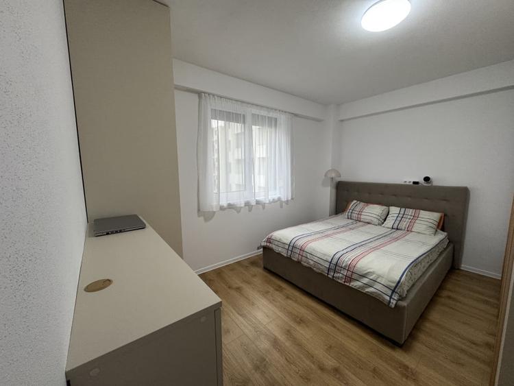 Apartament cu 3 camere decomandat, mobilat în Ampoi 3