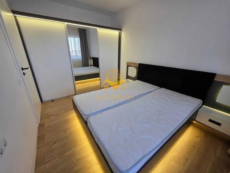 Apartament cu 3 camere semidecomandat, mobilat în Baciu