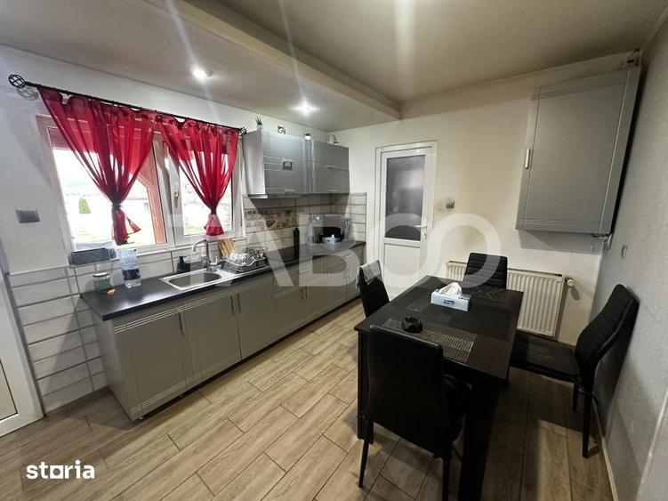 Casa individuala cu piscina de vanzare formata din 2 apartamente - 3