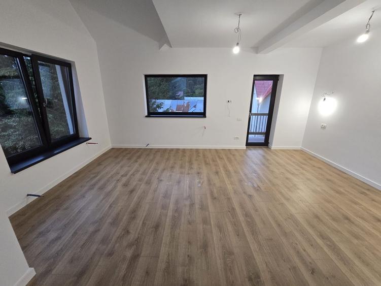 Apartament cu 2 camere decomandat în Zamora