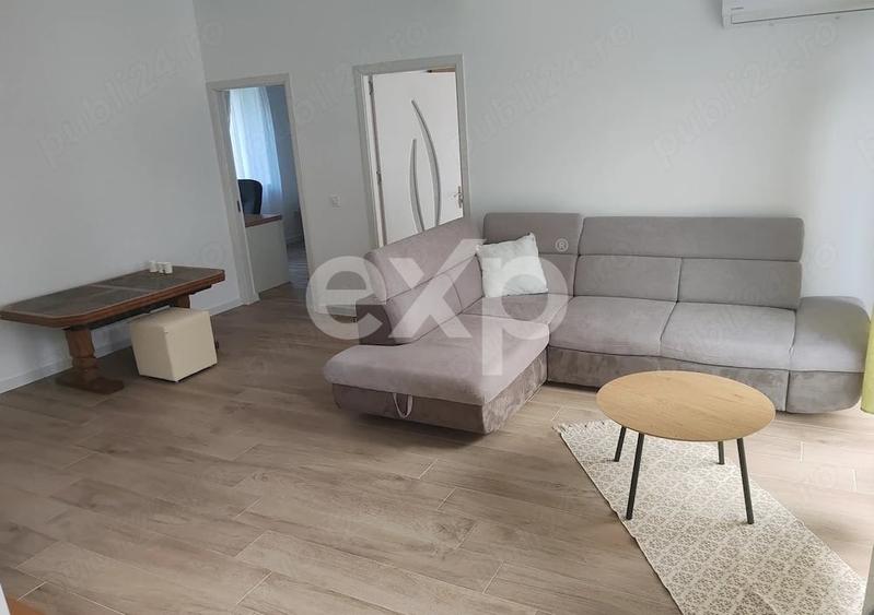Apartament cu 3 camere semidecomandat, mobilat în Gruia