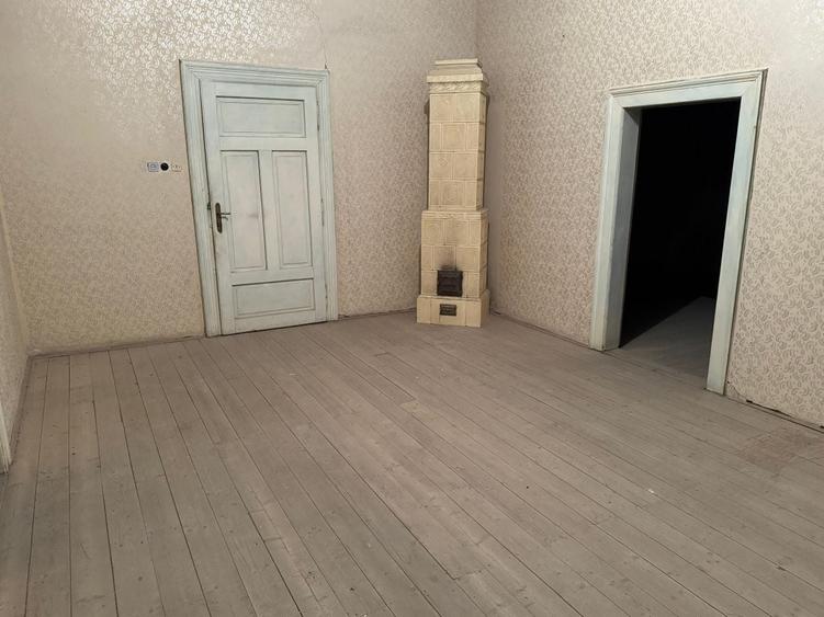 Casă cu 4 camere în Păuliș