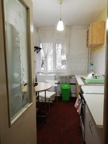 Apartament cu 2 camere semidecomandat în Exterior Vest