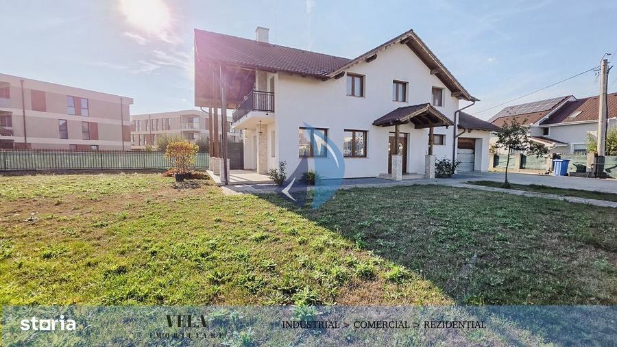 Casă cu 4 camere în Unirii