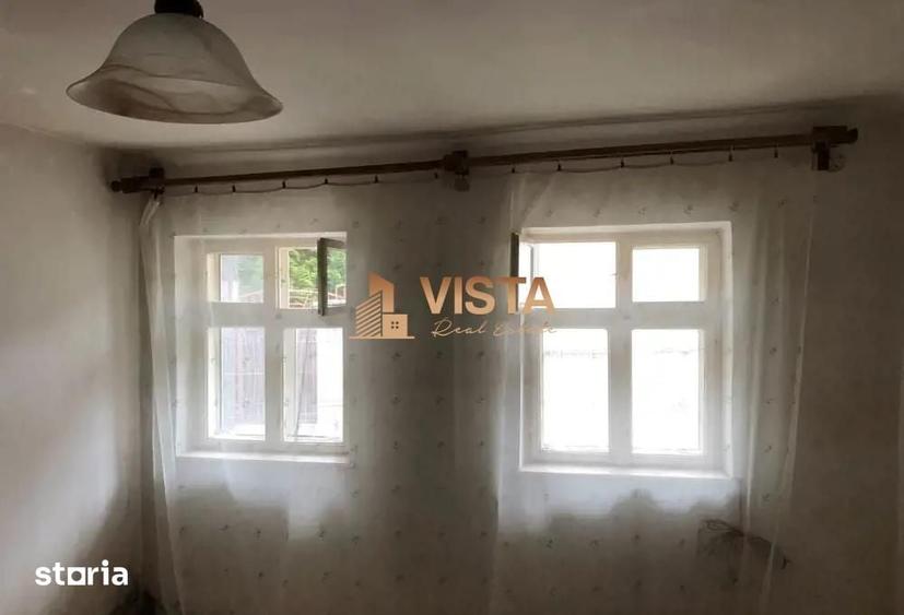 Casă cu 2 camere cu Teren 56 Mp în Schei
