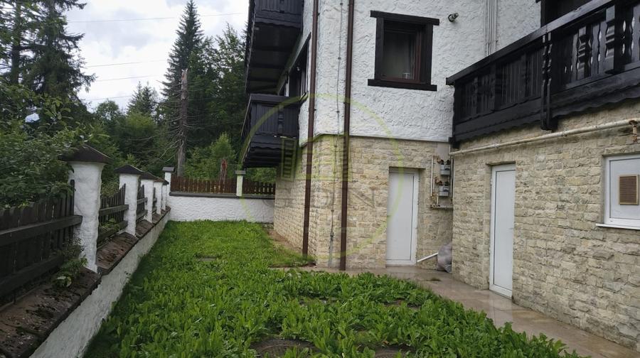 Apartament cu 3 camere decomandat, mobilat în Forestier