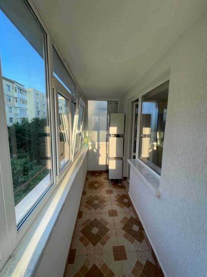 Apartament cu 2 camere decomandat în Precista