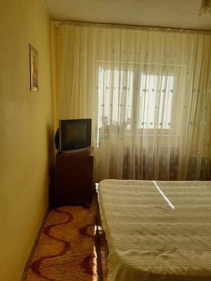 Apartament cu 2 camere decomandat în Exterior Vest