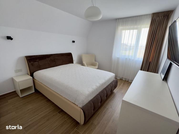 Casă cu 4 camere cu Teren 648 Mp în Sânpetru