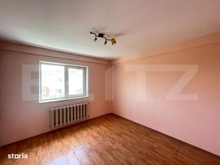 Apartament 3 camere, 66 mp, decomandat, etaj 4/4, zona Valea Rosie - S - 1