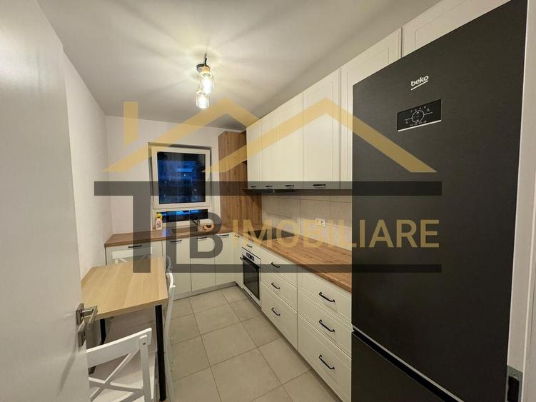 Apartament cu 3 camere decomandat, mobilat în Libertății