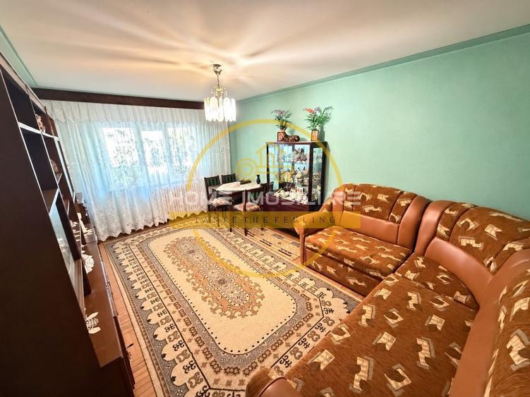 Apartament cu 2 camere decomandat, mobilat în Nicolina