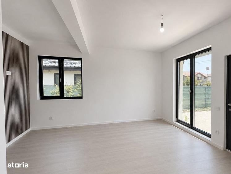 Casă cu 4 camere în Crevedia