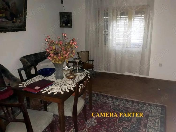 Casă cu 4 camere cu Teren 2385 Mp în Făgețelu