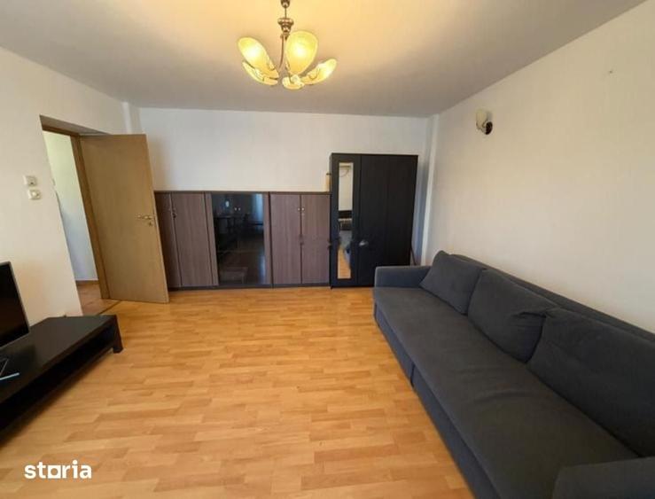 Apartament cu 2 camere decomandat în Gara de Nord