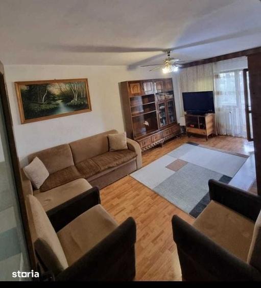 Apartament cu 3 camere decomandat în Lăpuș Argeș