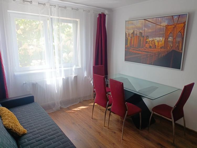 Apartament cu 2 camere semidecomandat în Central
