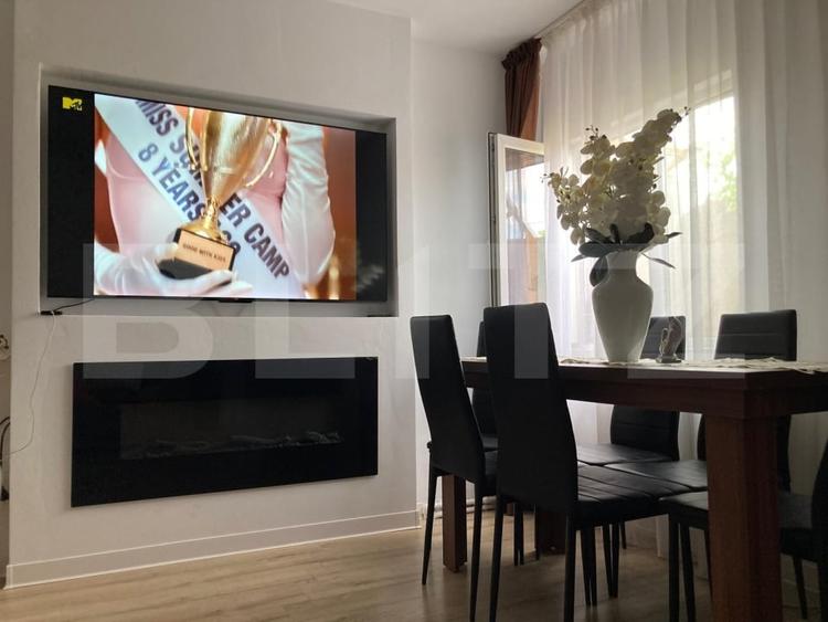 Apartament cu 3 camere decomandat, mobilat în Valenta