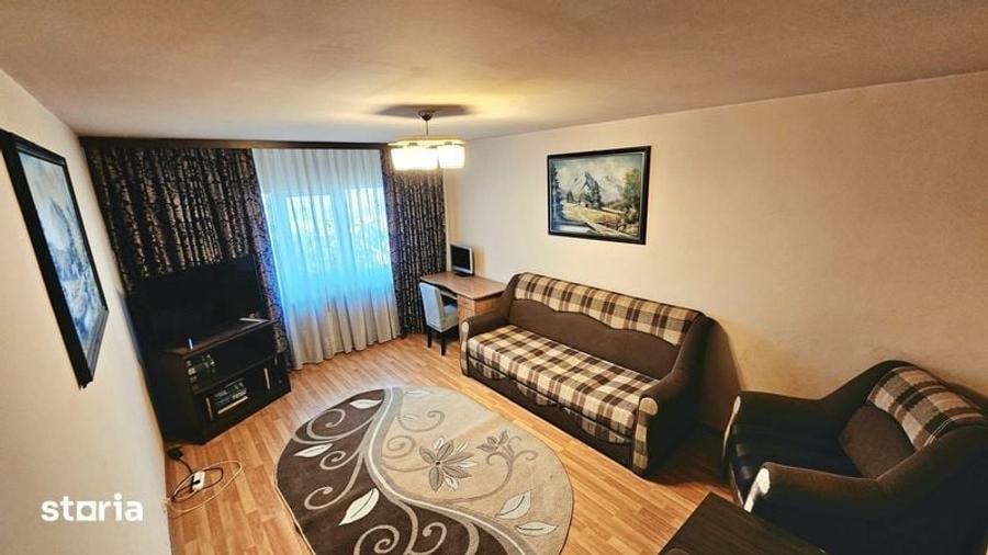 Apartament cu 3 camere în Dragoș Vodă