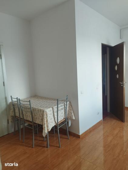 Apartament in bloc nou, zona centrala,str Traian - 8