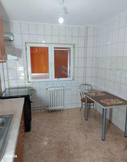 Apartament cu 2 camere, mobilat în Moșilor