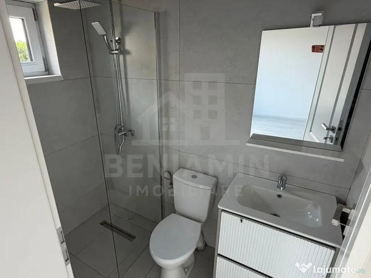 Casă cu 4 camere cu Teren 300 Mp în Preajba