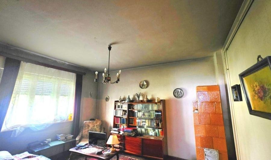 Apartament cu 4 camere în Aviatorilor