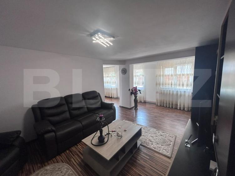 Casă cu 5 camere cu Teren 390 Mp în Central