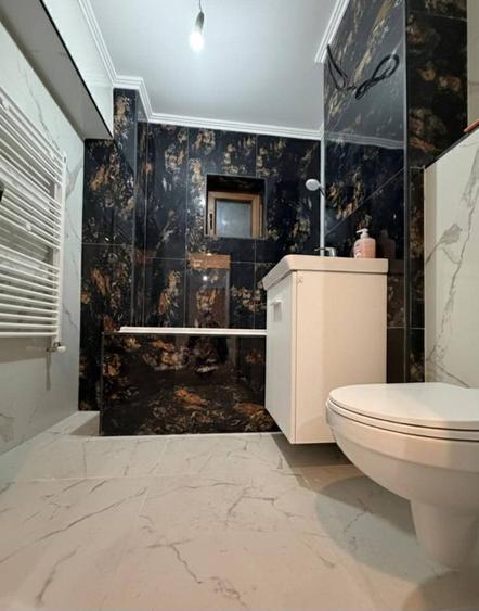 Apartament cu 3 camere decomandat în Boema
