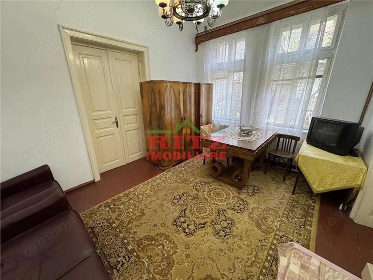 Casă cu 1 camere cu Teren 211 Mp în Orașul Vechi