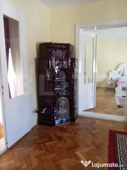Casă cu 2 camere cu Teren 120 Mp în Central