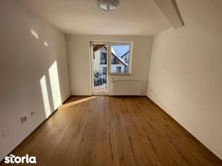 Casă cu 3 camere cu Teren 90 Mp în Noua