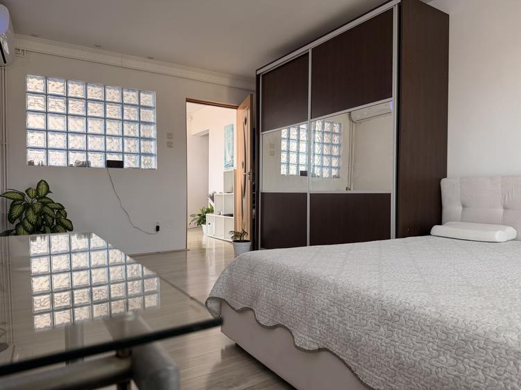 Garsonieră decomandată, mobilată în Complex Studențesc